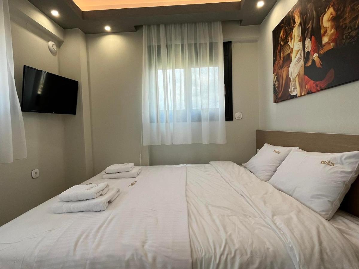 Artline Luxury Suites Flogita Exterior photo