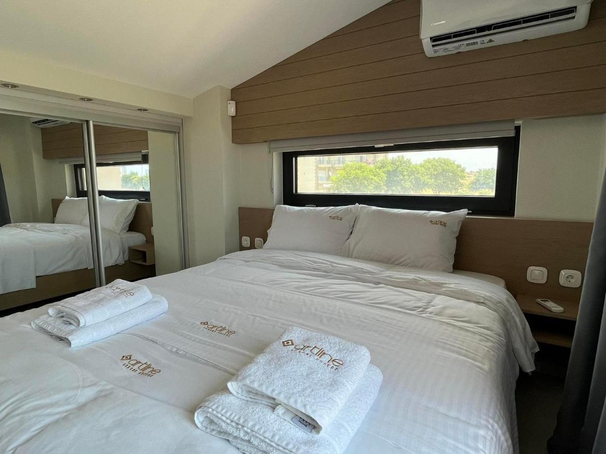 Artline Luxury Suites Flogita Exterior photo