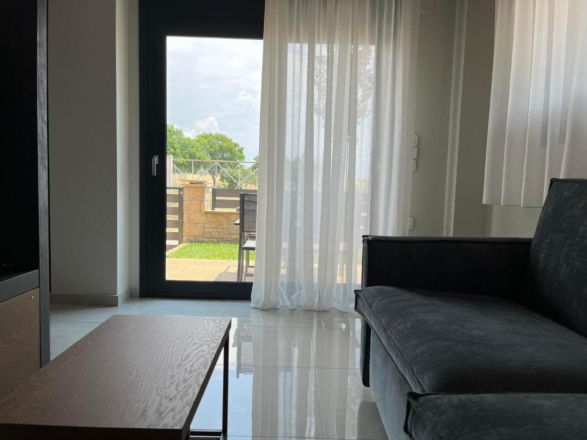 Artline Luxury Suites Flogita Exterior photo