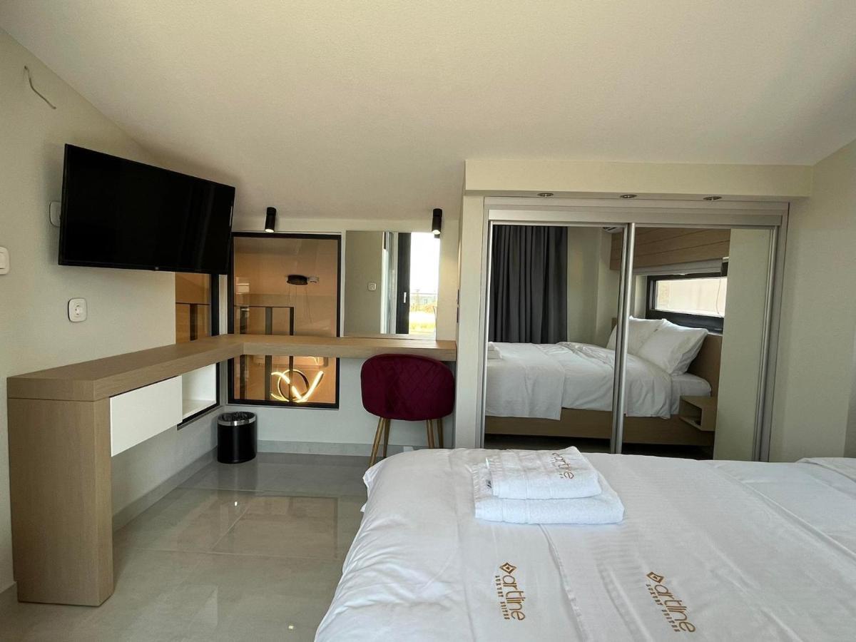 Artline Luxury Suites Flogita Exterior photo