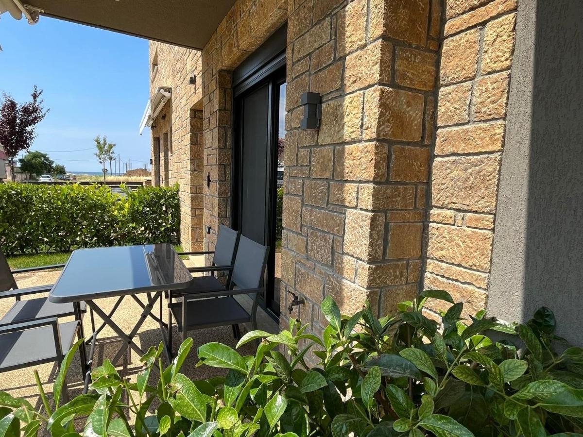 Artline Luxury Suites Flogita Exterior photo