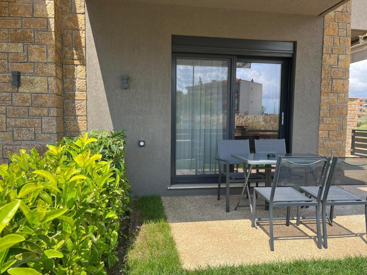 Artline Luxury Suites Flogita Exterior photo
